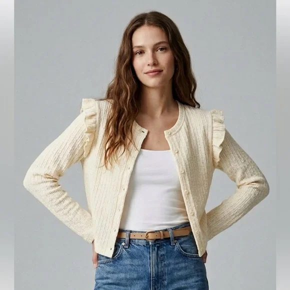 NWT- size large Women’s Cardigan - Zara - Picture 1 of 7